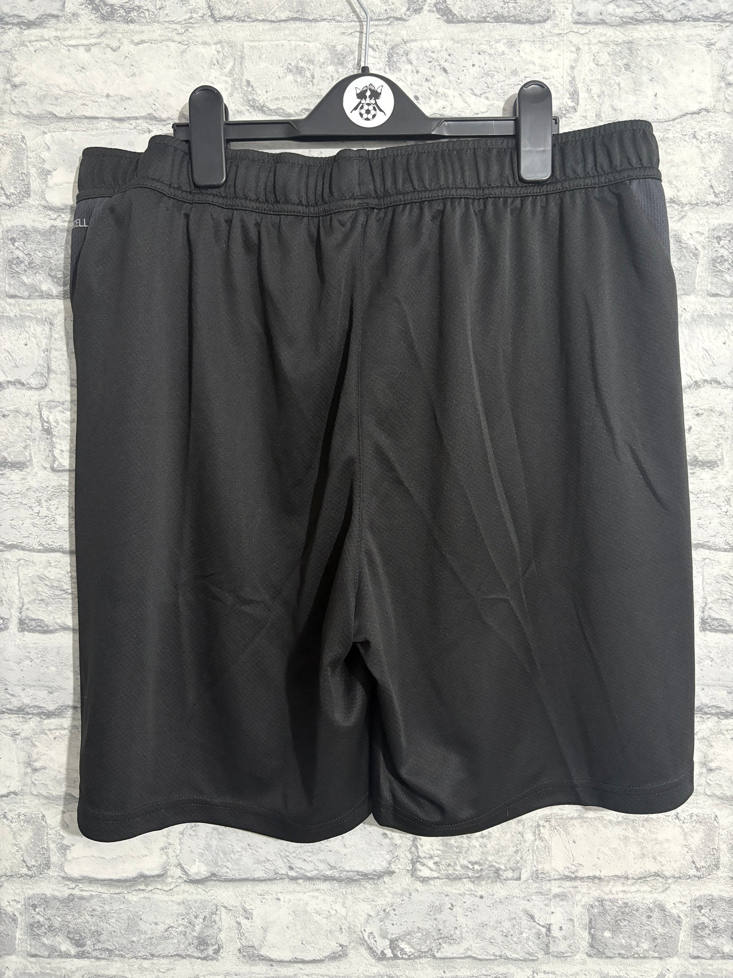Notts County Puma Training Shorts Black XL (New)