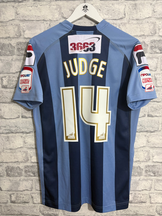 Notts County Away Shirt 2011 / 2012 v Juventus Small