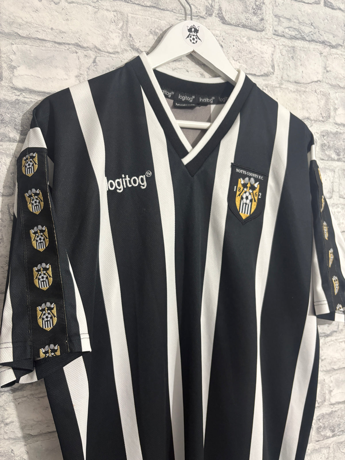 Notts County Home Shirt 2001 / 2002 Large