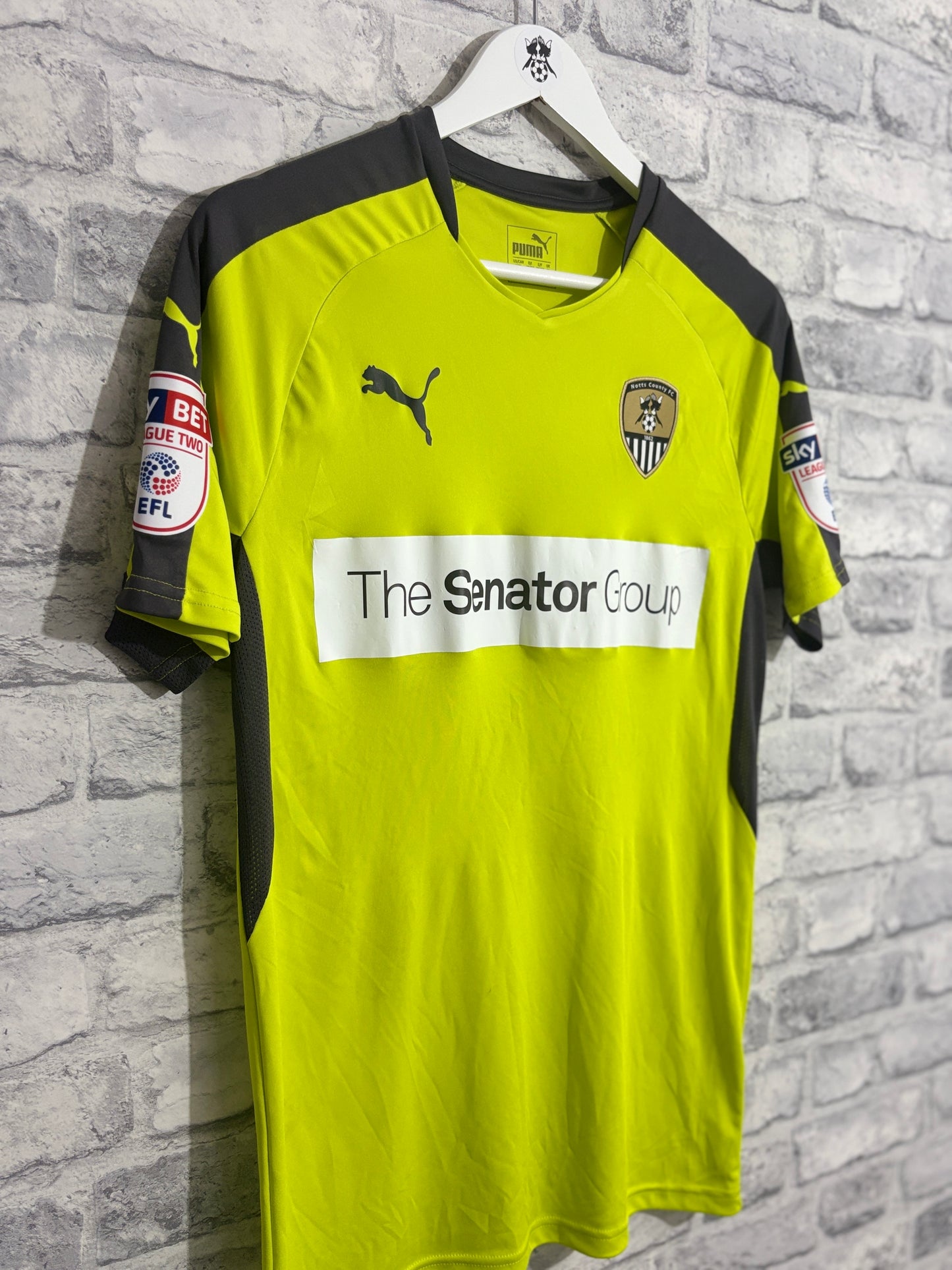 Notts County Away Shirt 2017 / 2018 Medium Match Worn Player Issue