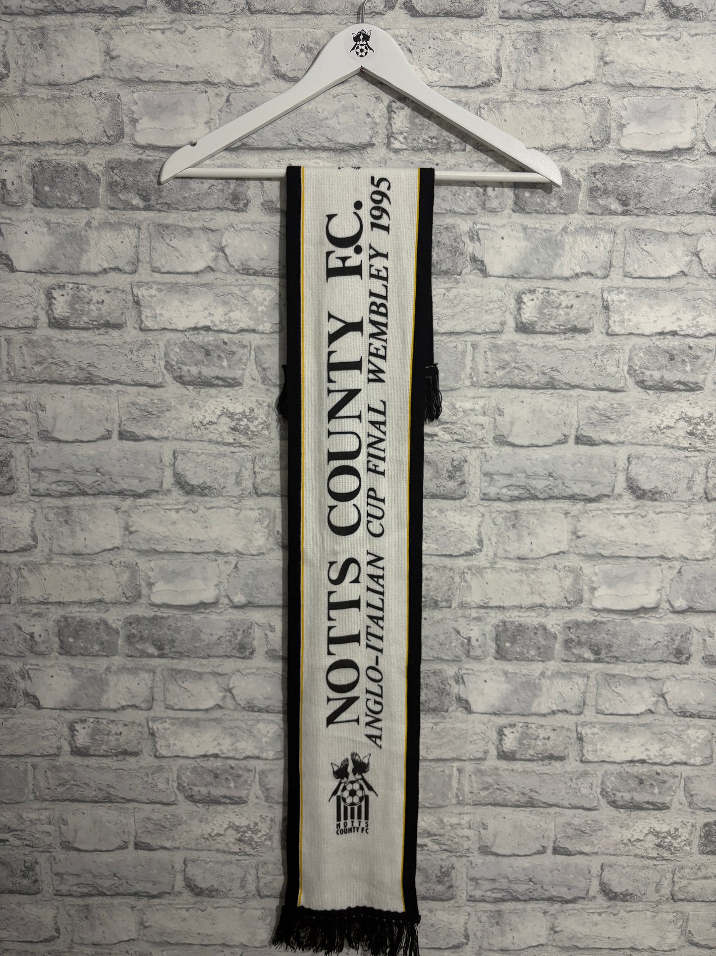 1995 Vintage Wembley Scarf