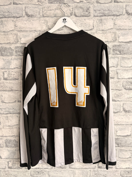 Notts County Home Shirt 2010 / 2011 Large