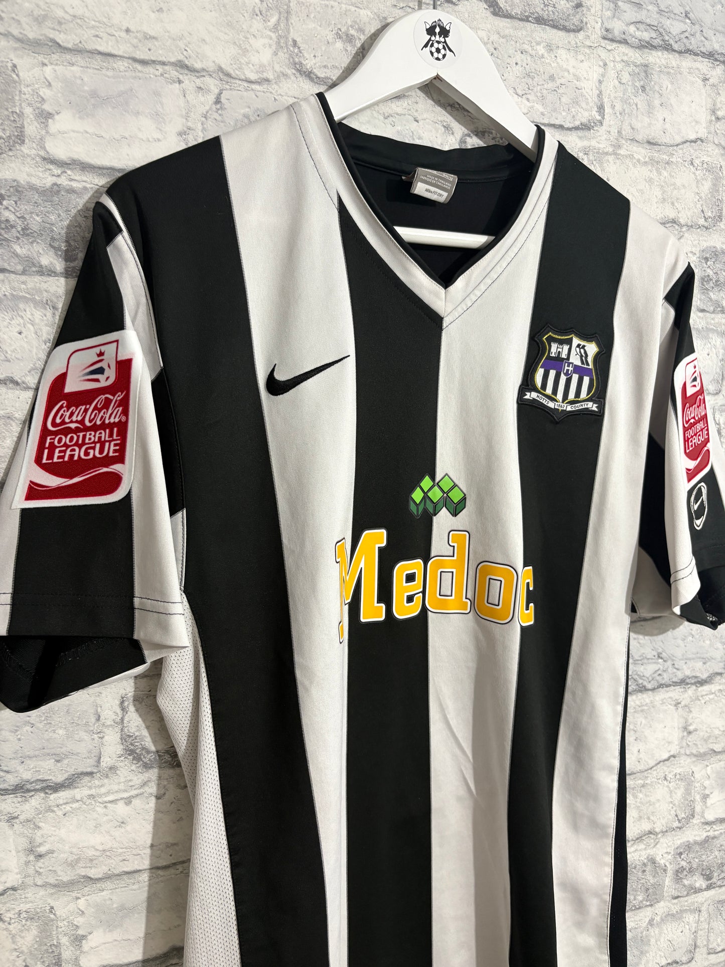 Notts County Home Shirt 2009 / 2010 Medium
