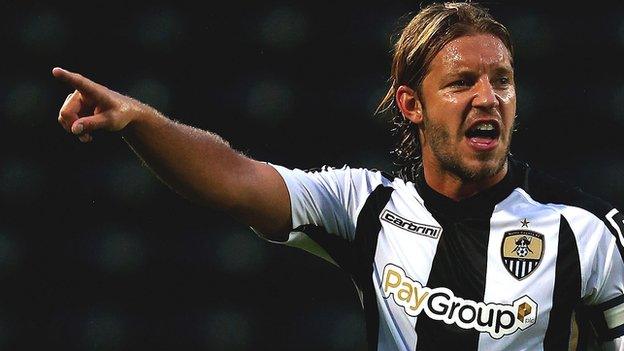Notts County Home Shirt 2014 / 2015 Large