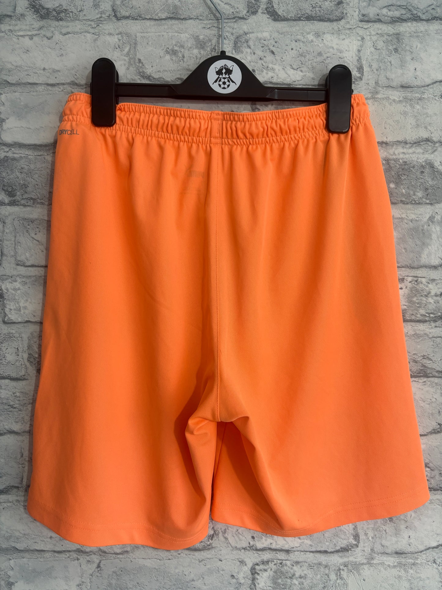 Notts County Goalkeeper Shorts 2023 Archie Mair Small