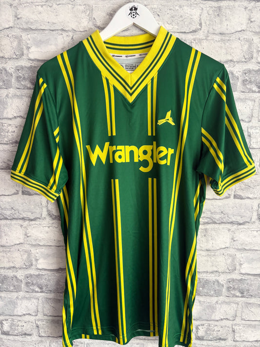 Notts County Away Shirt 1983 / 1984 TERRACE Reissue Large