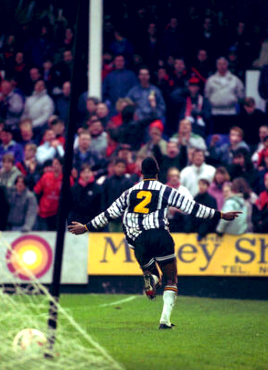 Notts County Home Shirt 1993 / 1994 XXL Official Reissue