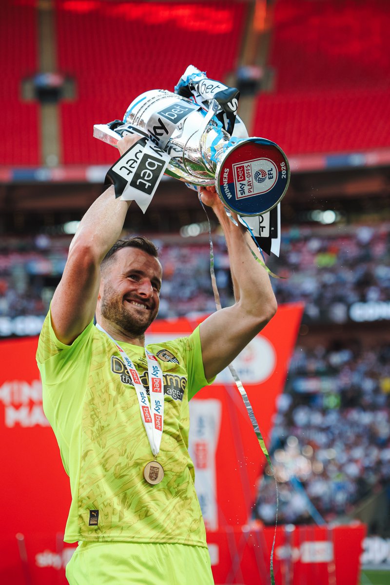 Notts County GK Goalkeeper Shirt 2025 / 2026 Play Off Final XL