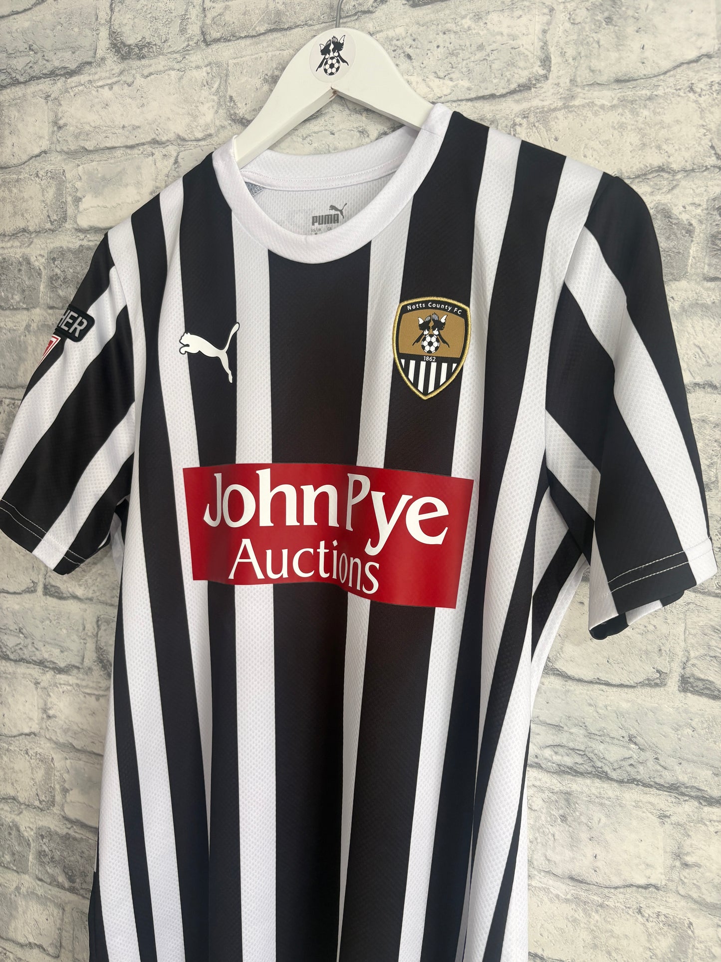 Notts County Home Shirt 2023 / 2024 Medium