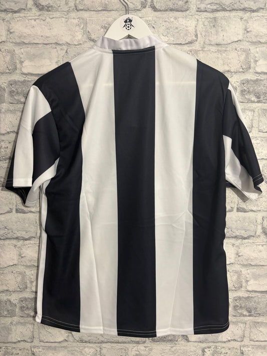 Notts County Home Shirt 2000 / 2001 XLB