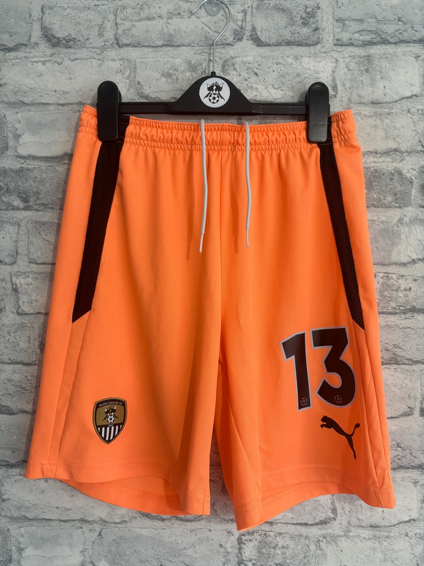 Notts County Goalkeeper Shorts 2023 Archie Mair Small