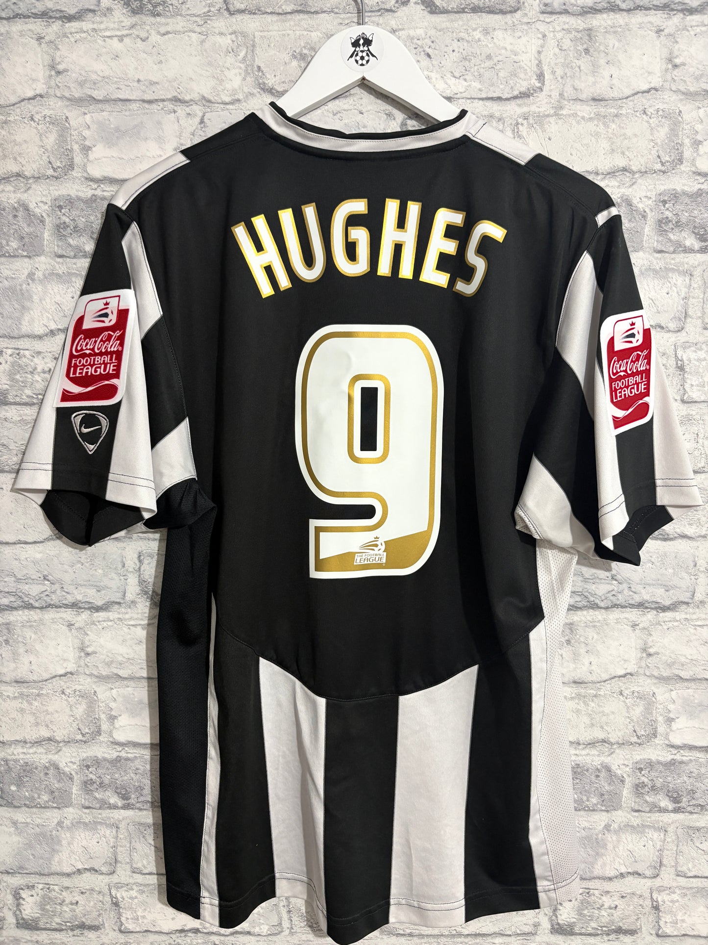 Notts County Home Shirt 2009 / 2010 Medium