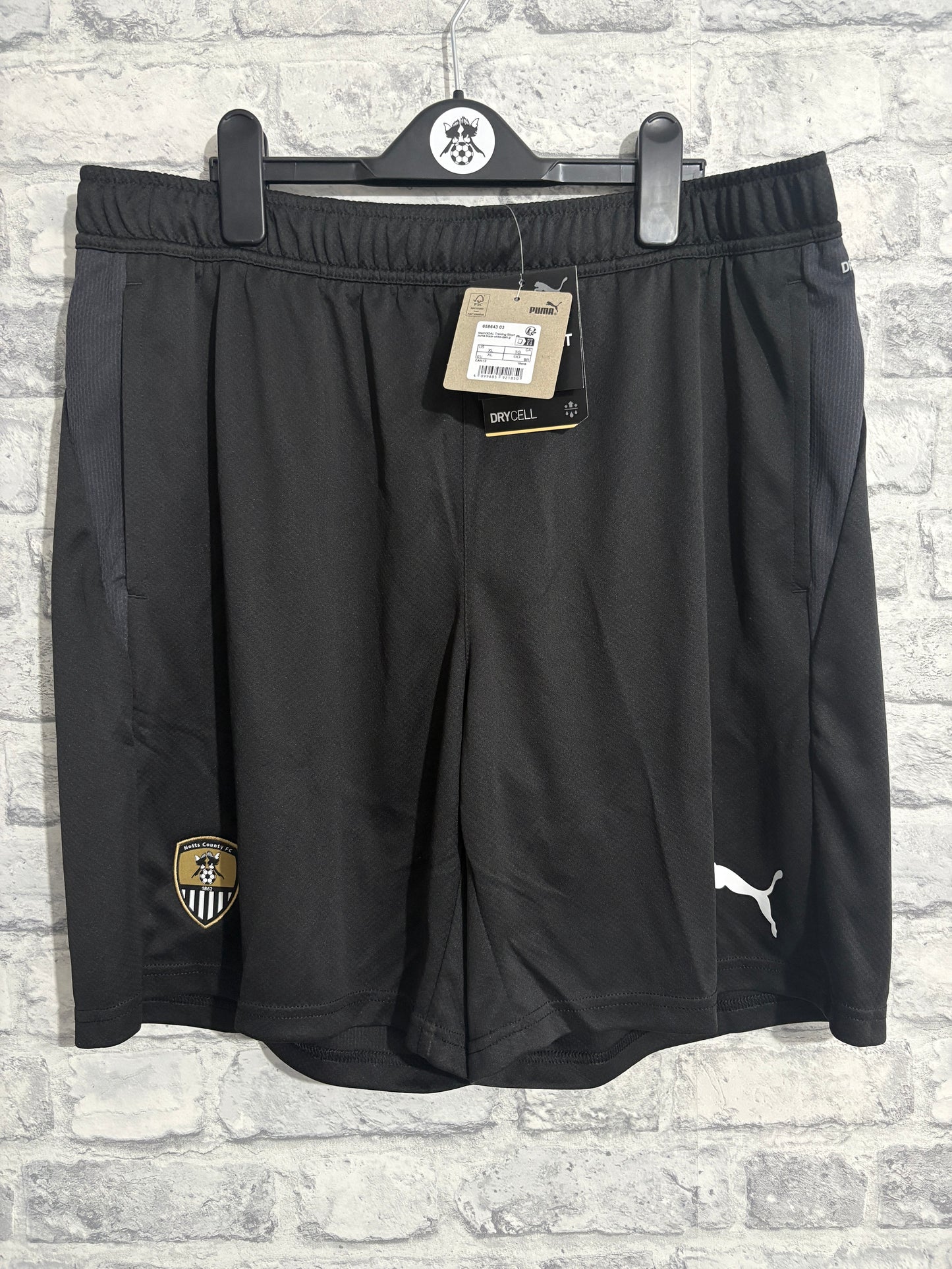 Notts County Puma Training Shorts Black XL (New)