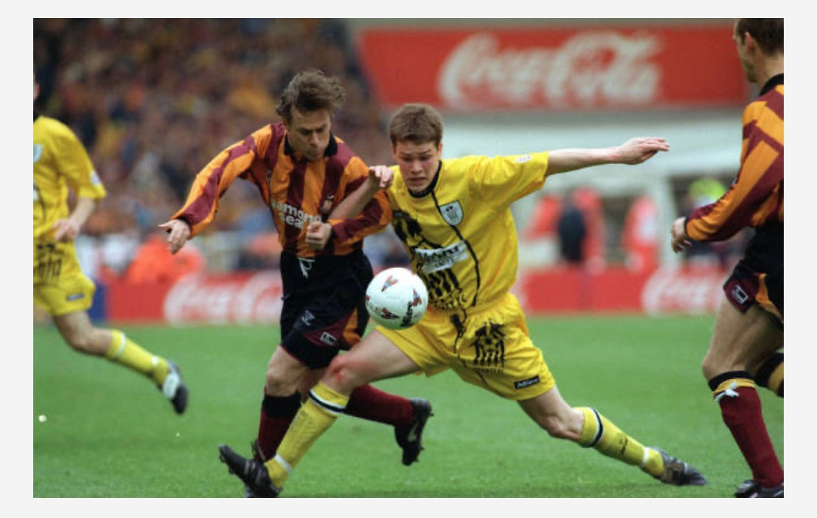 Notts County Away Shirt 1995 / 1996 Large