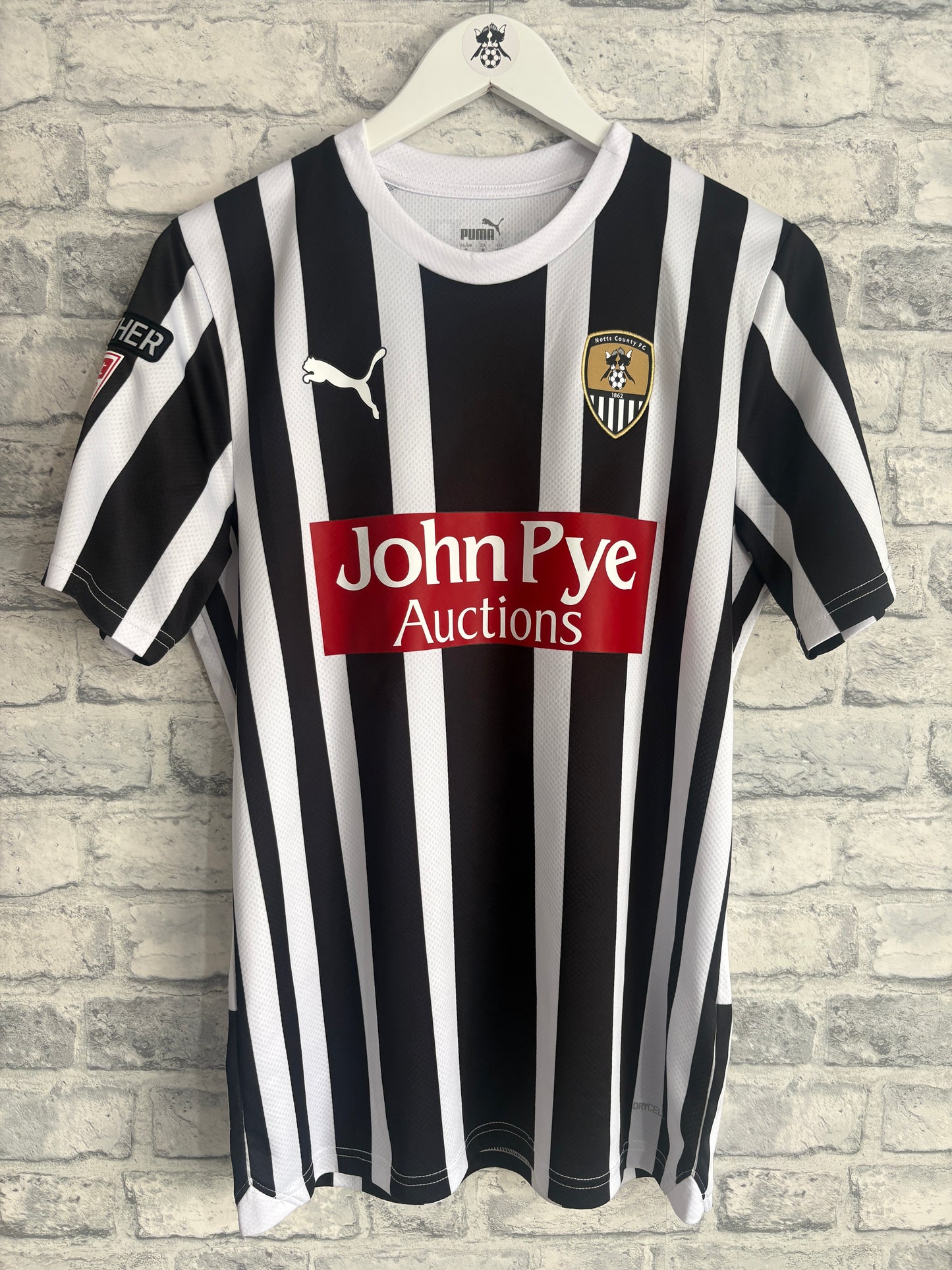 Notts County Home Shirt 2023 / 2024 Medium