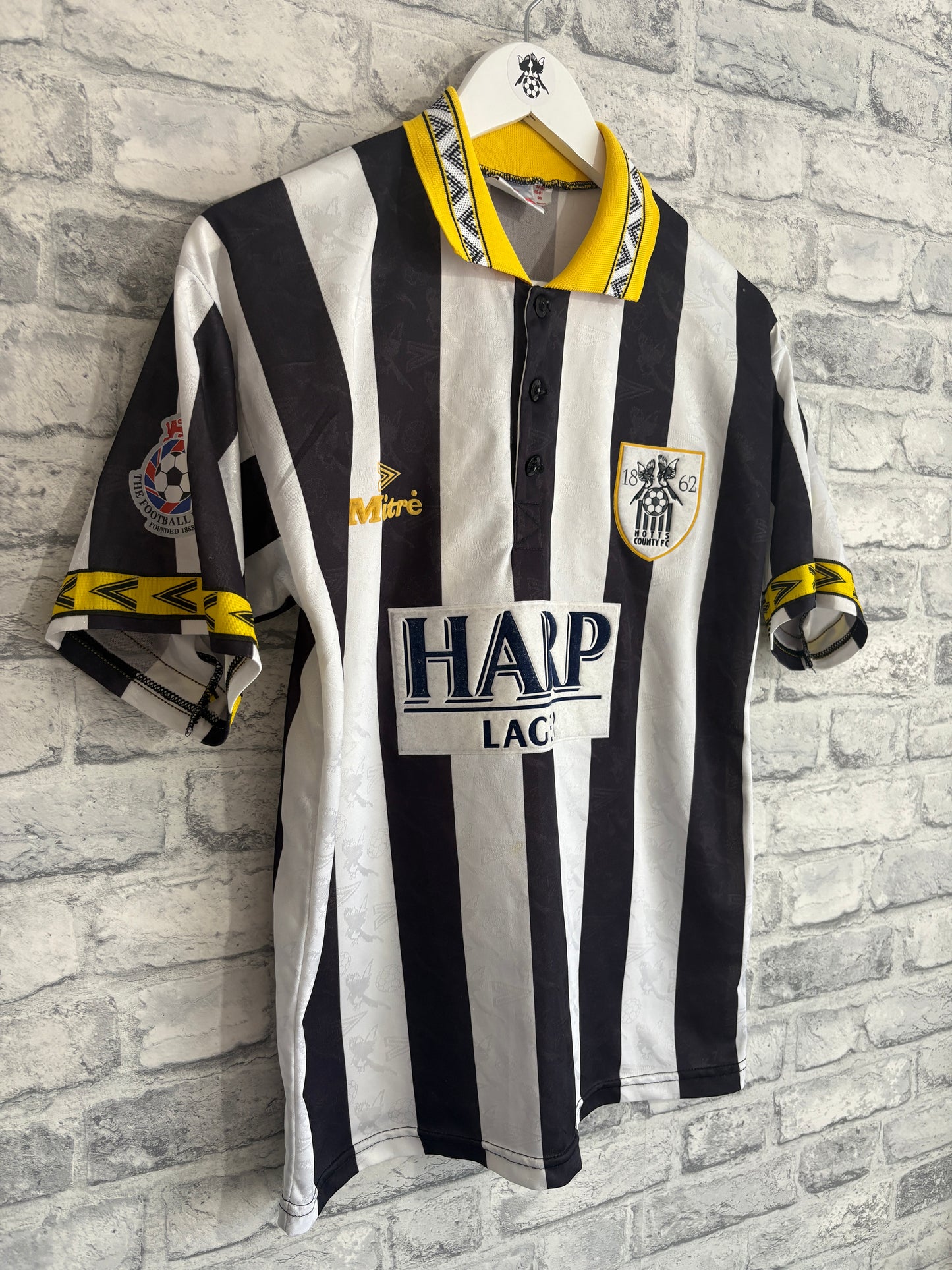 Notts County Home Shirt 1994 / 1996 Small