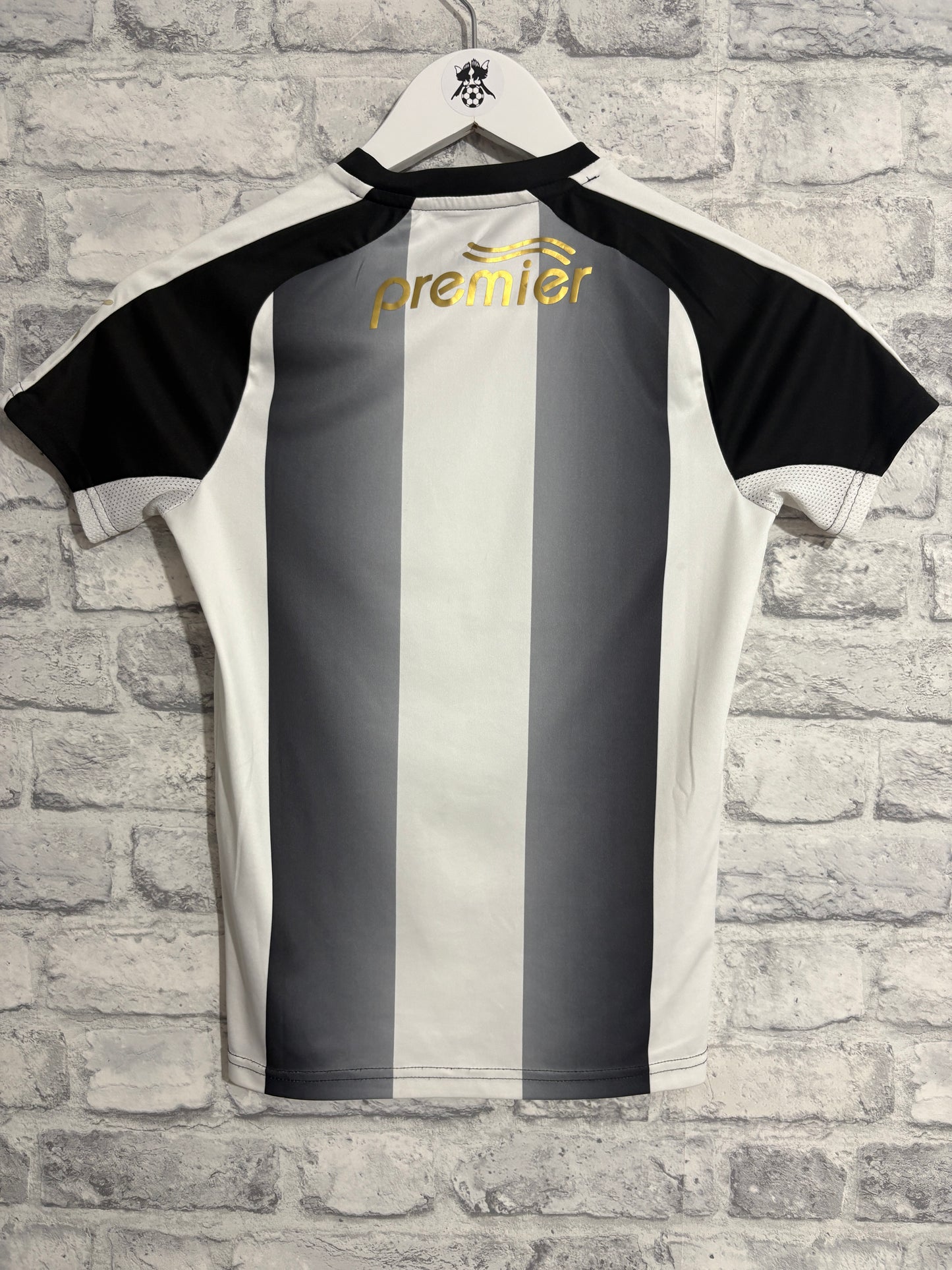 Notts County Home Shirt 2017 / 2018 Kids 9-10 years