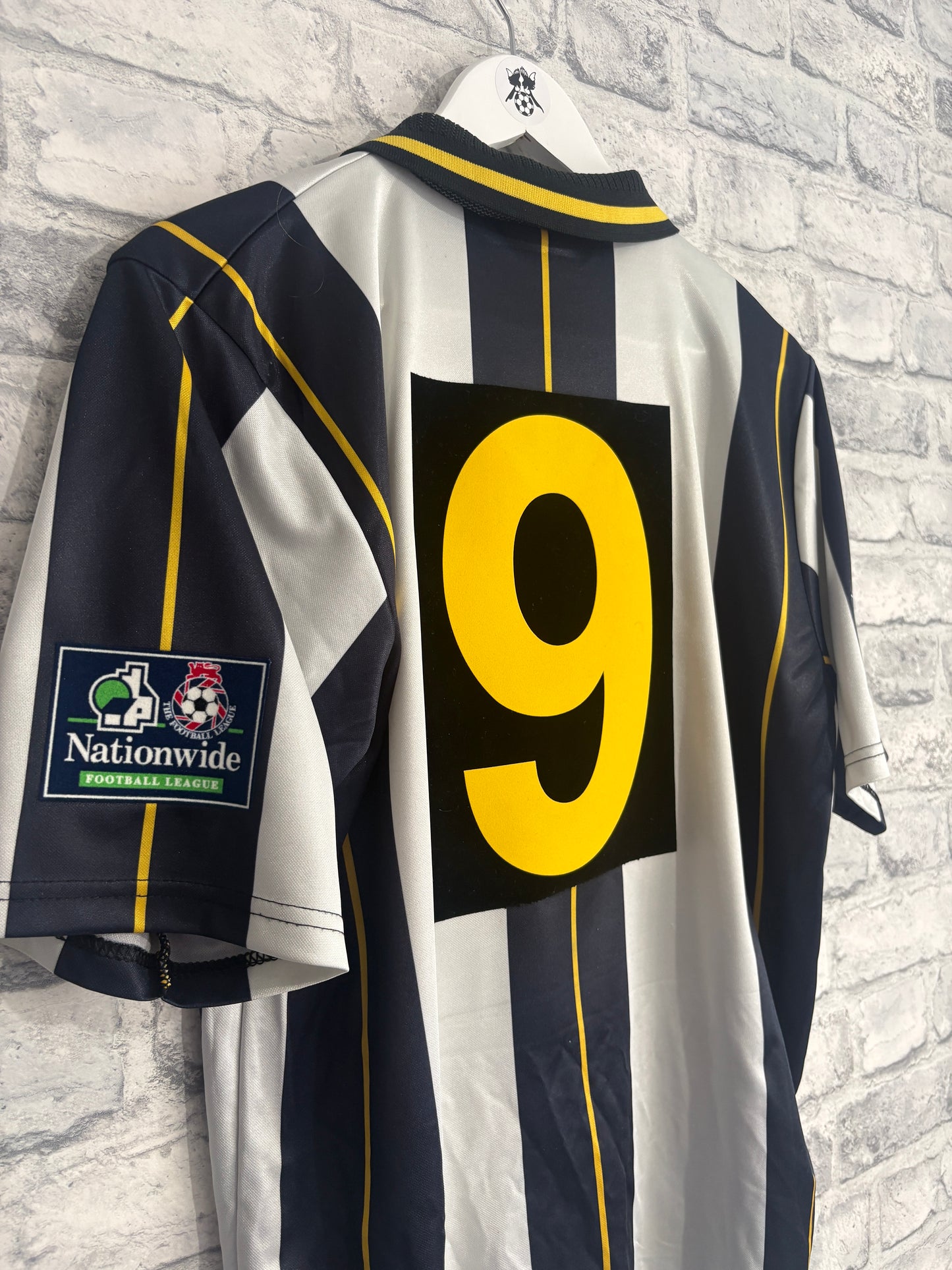 Notts County Home Shirt 1996 / 1997 Medium