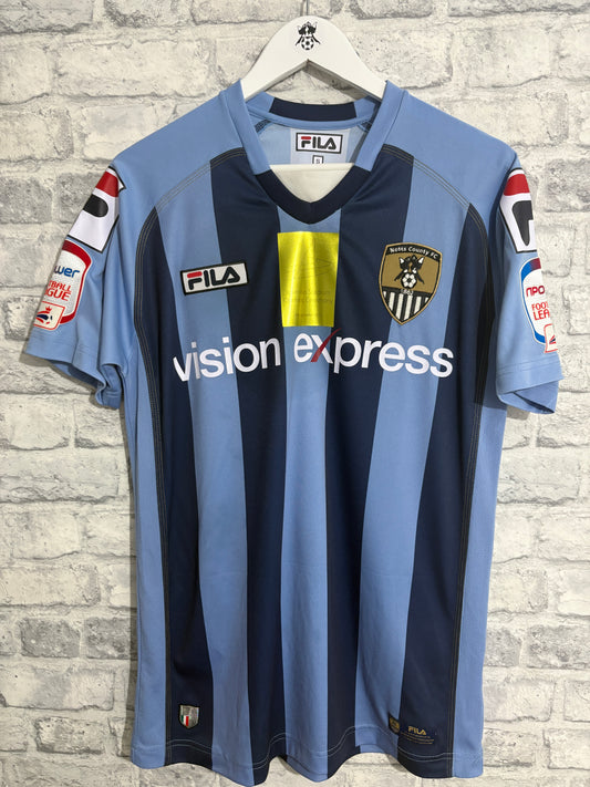 Notts County Away Shirt 2011 / 2012 v Juventus Small