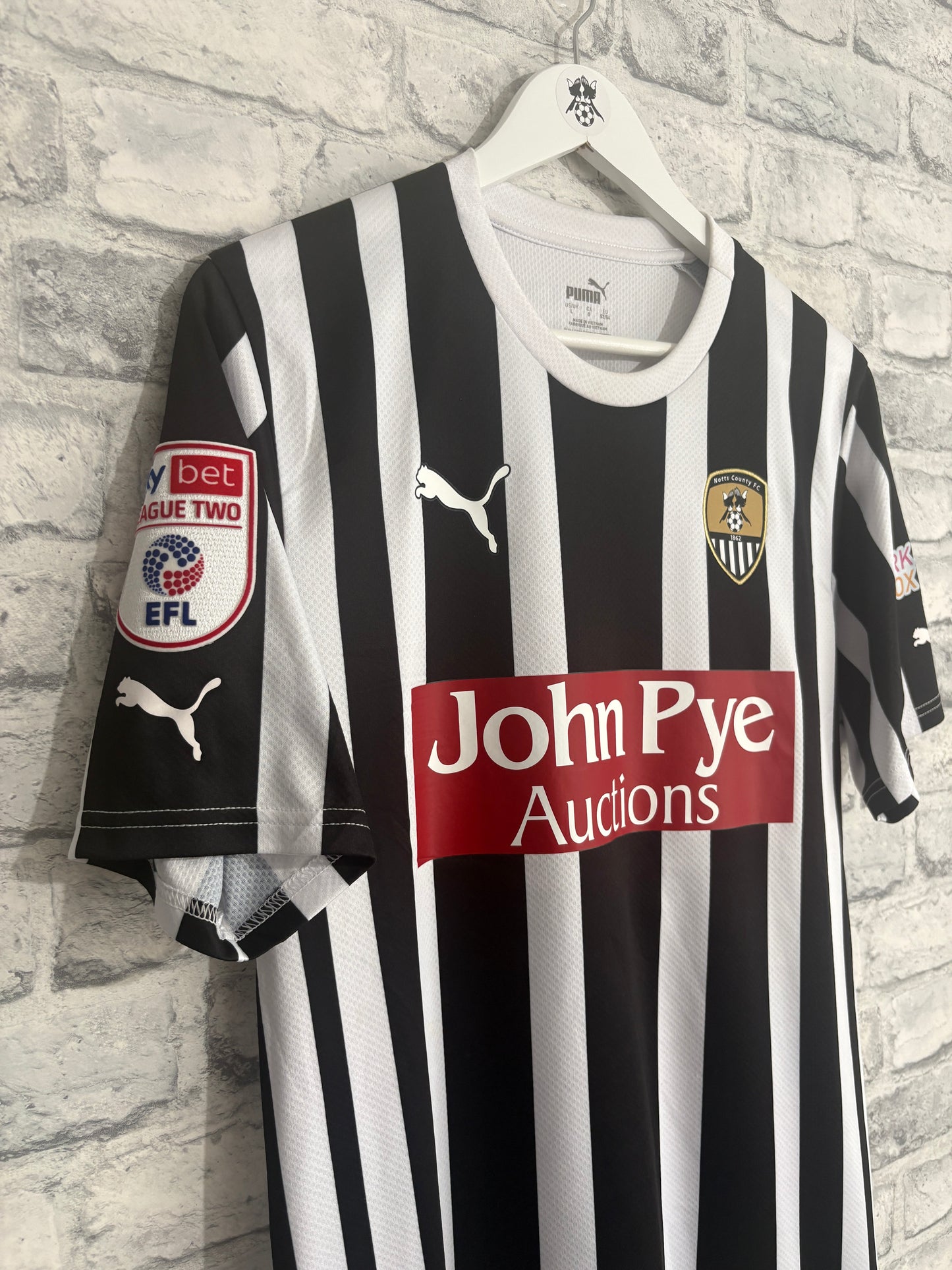 Notts County Home Shirt 2023 / 2024 Large