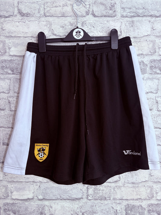 Notts County Home Shorts 2008 / 2009 XL