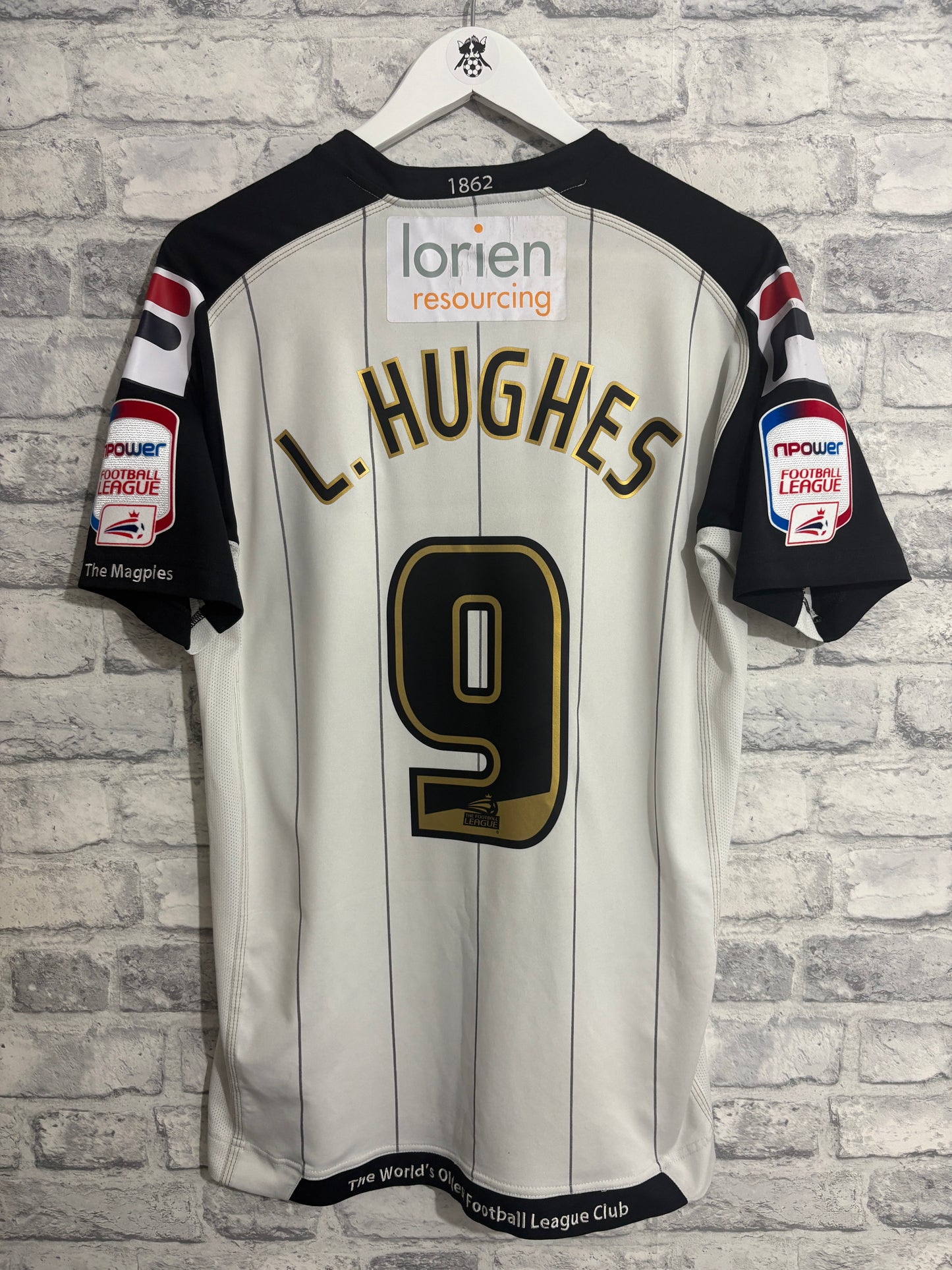 Notts County Home Shirt 2011 / 2012 Medium