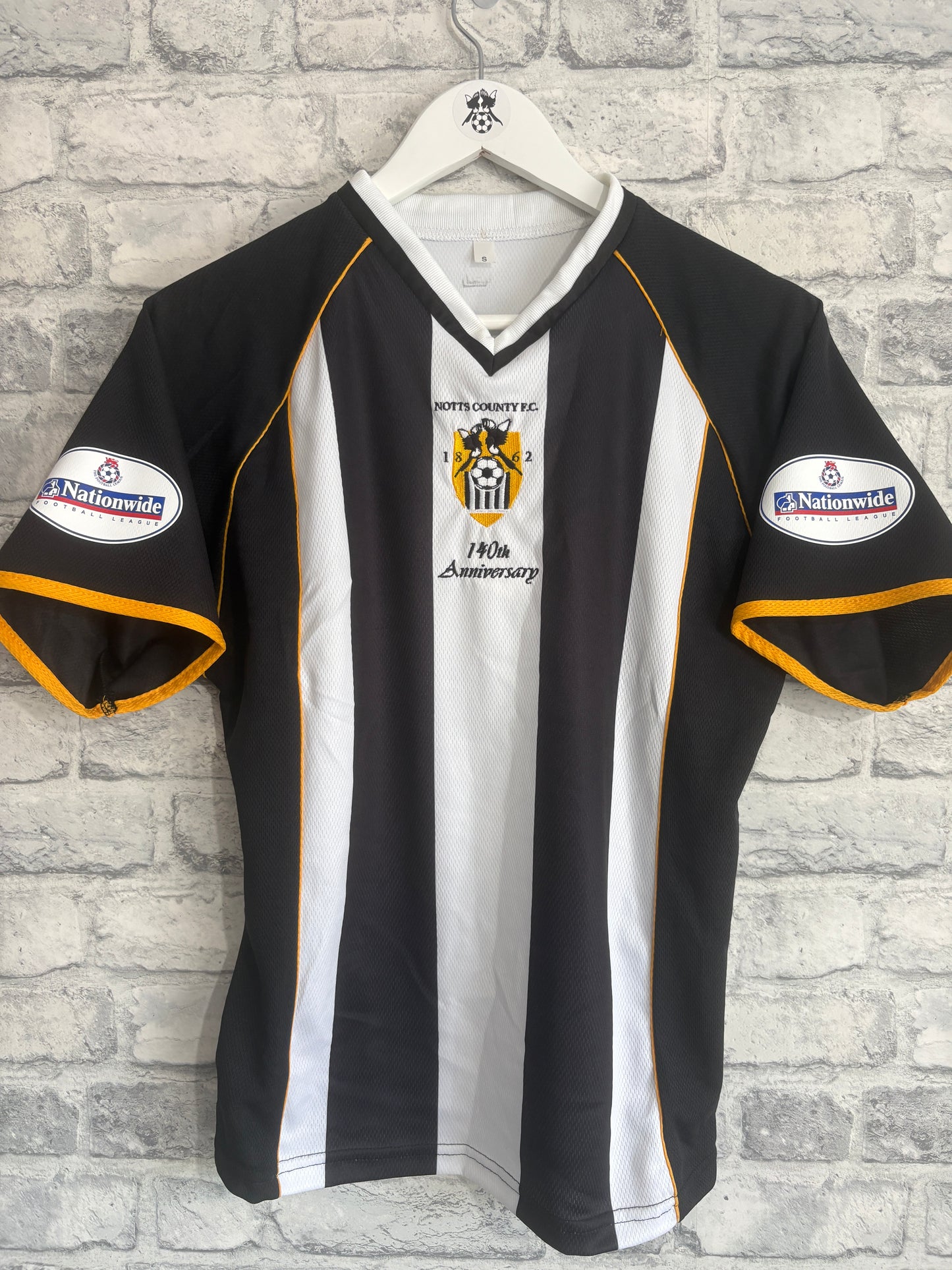 Notts County Home Shirt 2002 / 2003 Small