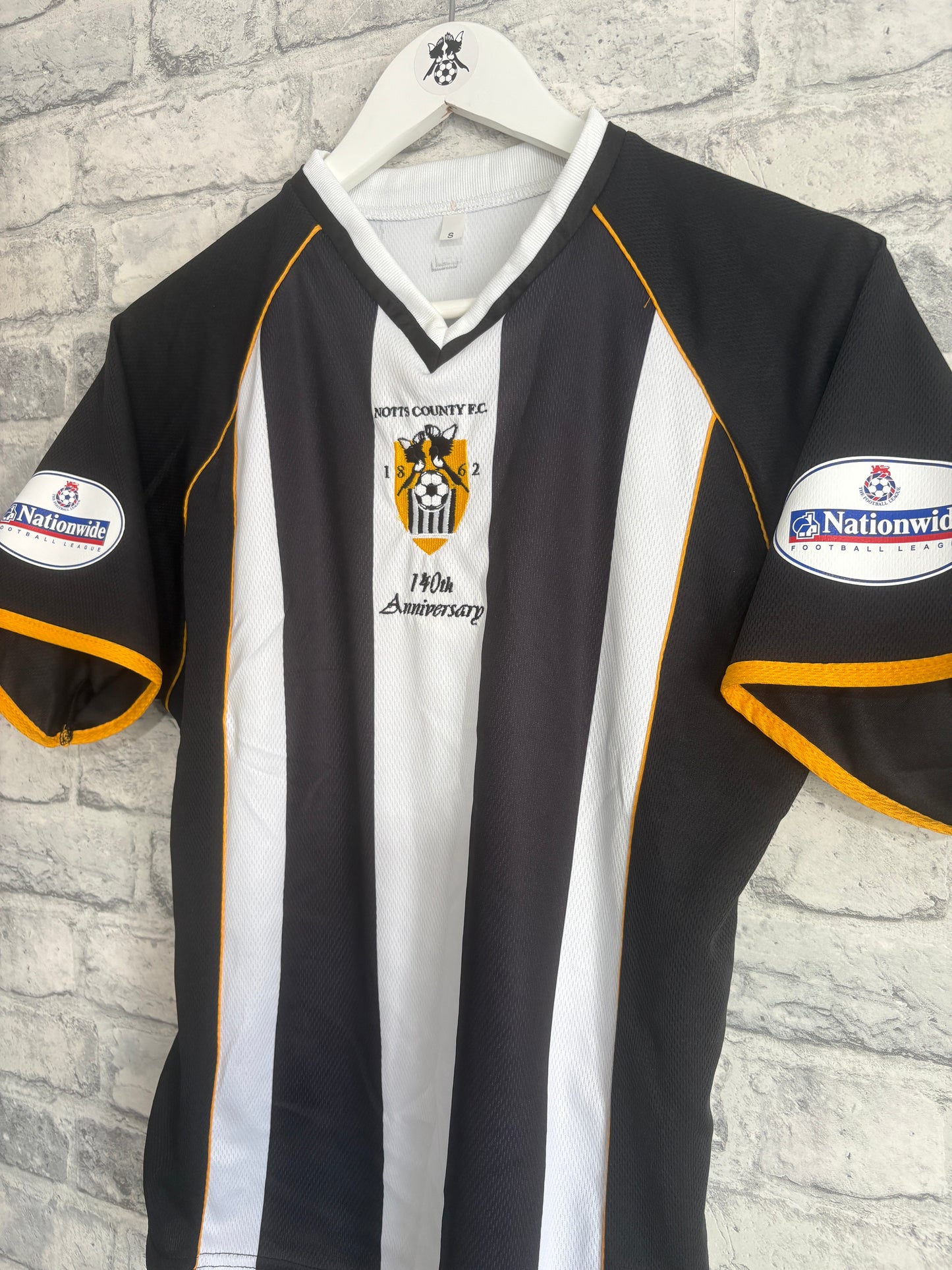 Notts County Home Shirt 2002 / 2003 Small